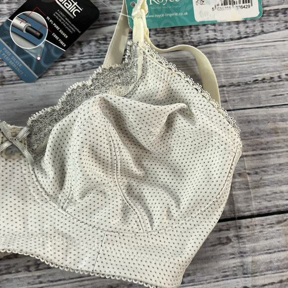 Royce Women's Cream and Gray Lace Bra - Picture 3 of 7
